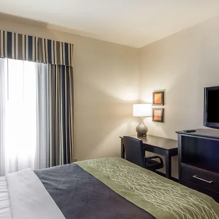 Quality Inn Tulsa-Downtown West-2