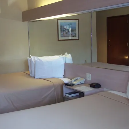 Baymont By Wyndham Orlando-International Dr-Universal Blvd-3