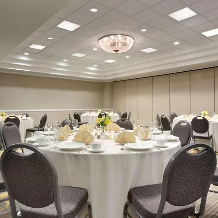 Embassy Suites Newark - Wilmington/South-3