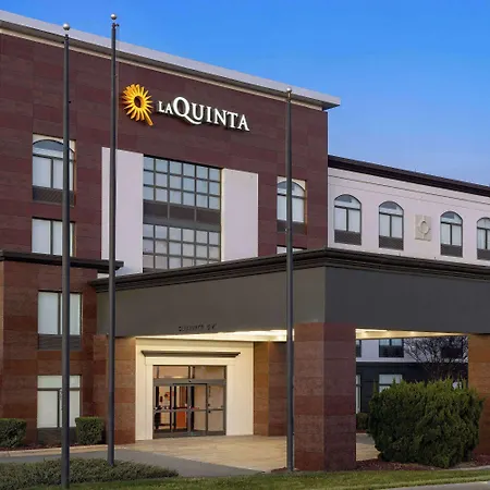 La Quinta Inn & Suites By Wyndham Mooresville-2