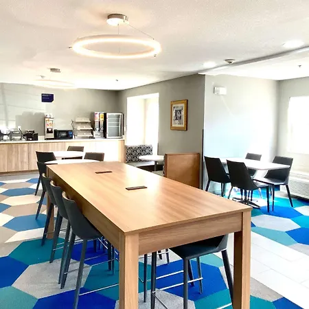 Microtel Inn By Wyndham Beckley-2