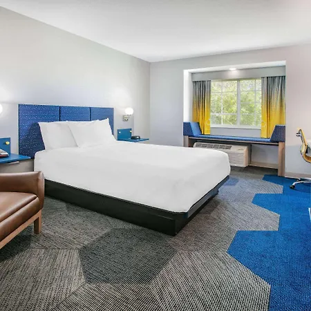 Microtel Inn By Wyndham Beckley-3