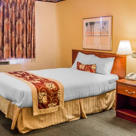 Rodeway Inn Kalkaska-2