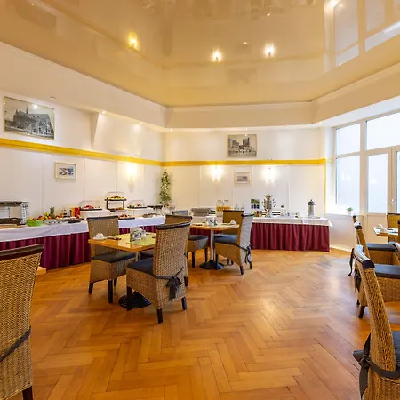 Trip Inn Hotel Schumann-2