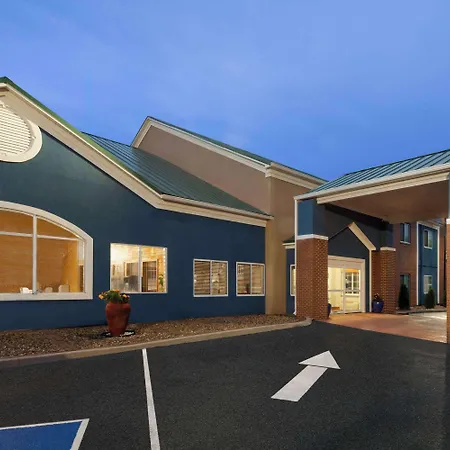Americinn By Wyndham Grinnell-2