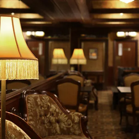 The Claridge Hotel-3