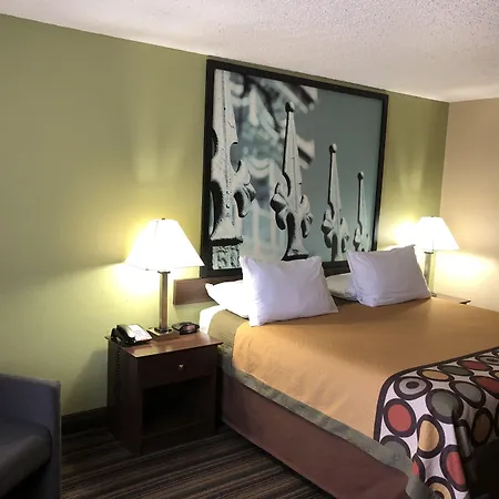 Super 8 By Wyndham Natchitoches-2