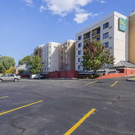 Quality Inn Boston-Revere-2