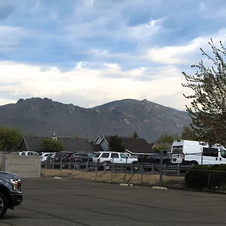 Super 8 By Wyndham Carson City Lake Tahoe-3