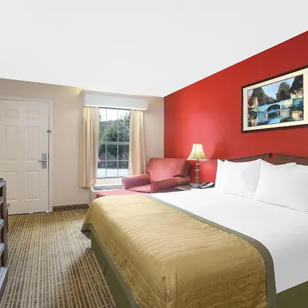 Baymont By Wyndham Brunswick Ga-2