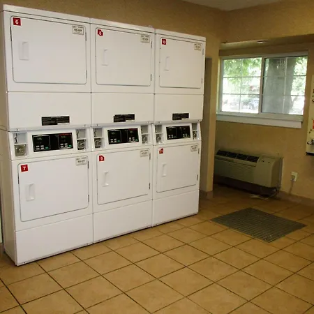 Studio 6 Extended Stay - Hampton, Va - Langley Afb Area-2