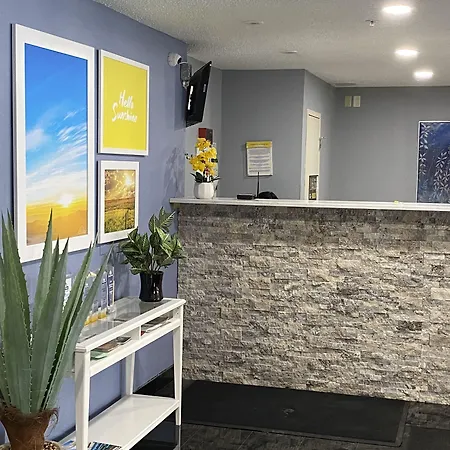 Days Inn & Suites By Wyndham Green Bay Wi-2