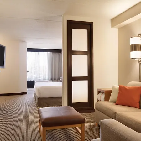 Hyatt Place Charlotte Airport/Lake Pointe-2