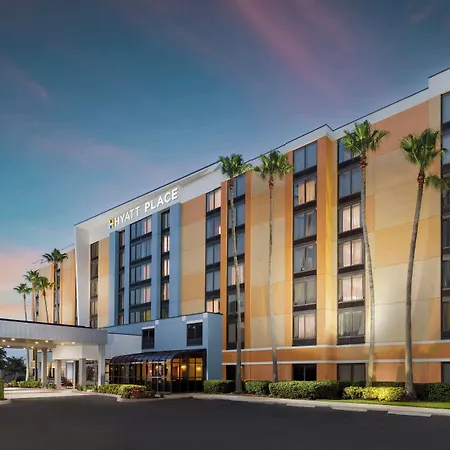 Hyatt Place Across From Universal Orlando Resort-2