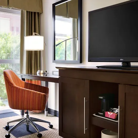 Hampton Inn Columbia-Downtown Historic District-2