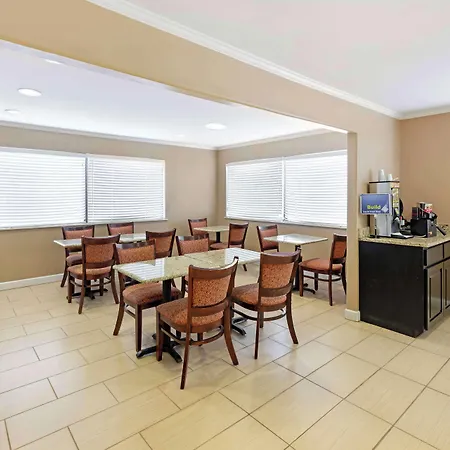 Best Western Snyder Inn-3