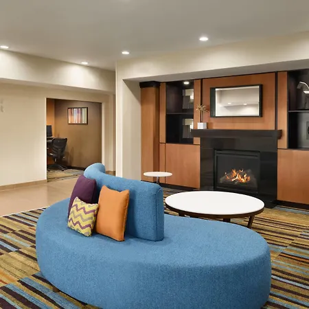 Fairfield Inn & Suites Hartford Manchester-2
