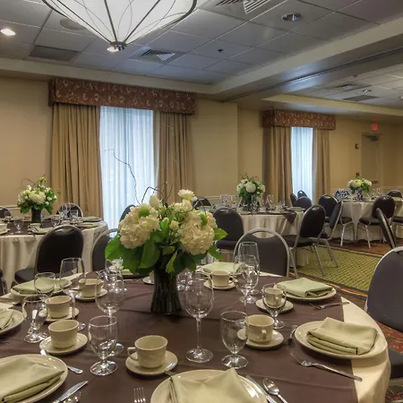 Hilton Garden Inn Norwalk-2