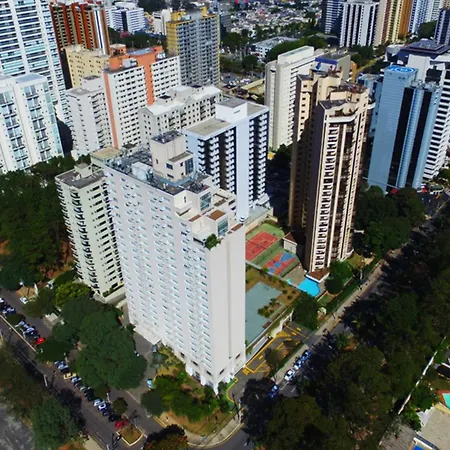 Quality Suites Alphaville-3