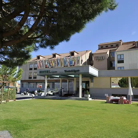 Puerta de Segovia-2