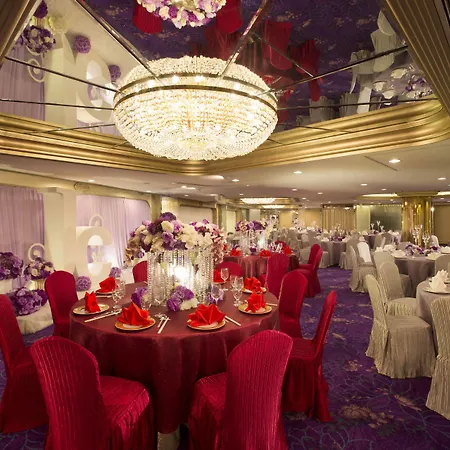 Regal Oriental Hotel-3