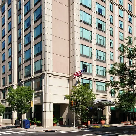 Hampton Inn Philadelphia Center City-Convention Center-2