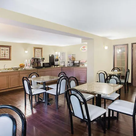 Super 8 By Wyndham Oxford Ms University Area-3