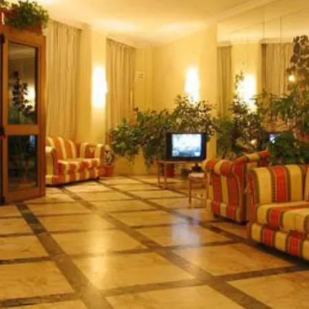 GH Hotel San Giusto-3