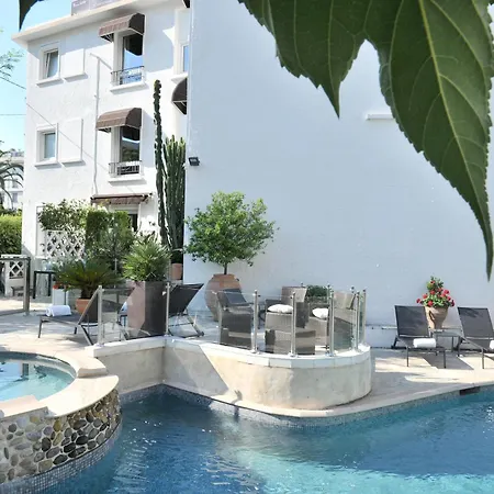 Hotel La Villa Cannes-3