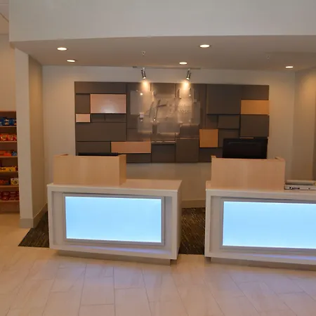 Holiday Inn Express & Suites Waterville - North By Ihg-3