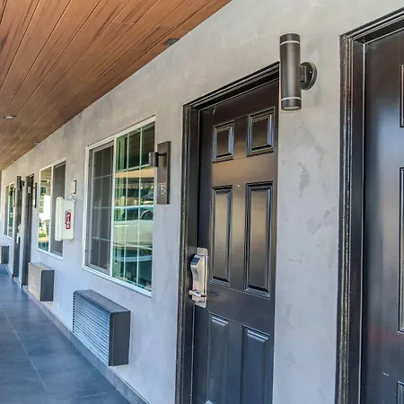 Monterey Surf Inn-2
