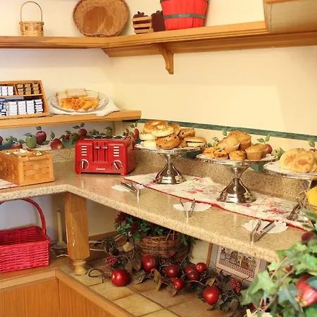 Apple Tree Inn; Surestay Collection By Best Western-3