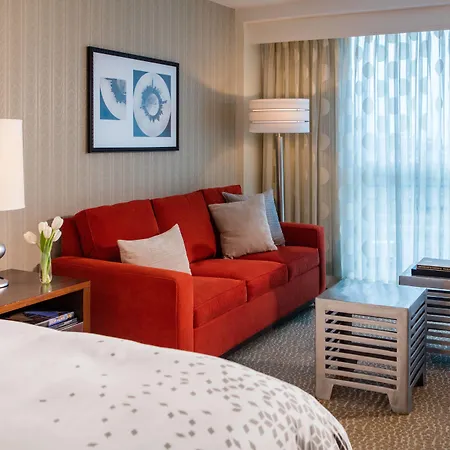 Renaissance Newark Airport Hotel-3