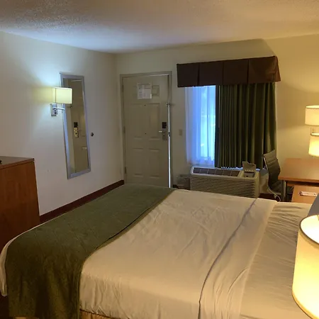 Baymont By Wyndham Cave City-2