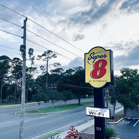 Super 8 By Wyndham Ft Walton Beach-3