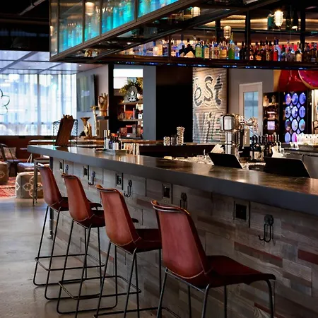 Moxy New Orleans Downtown/French Quarter Area-2
