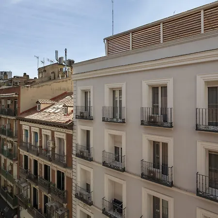 Petit Palace Cliper-Gran Vía-2
