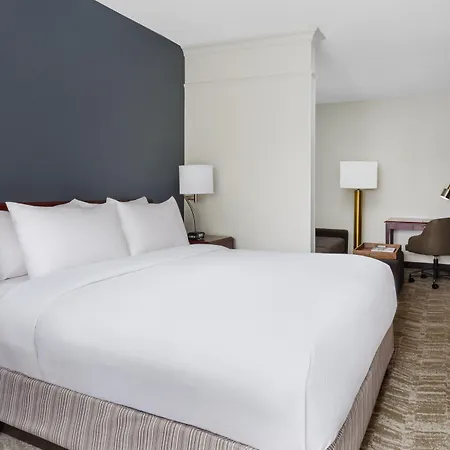 Springhill Suites By Marriott Manchester-Boston Regional Airport-2