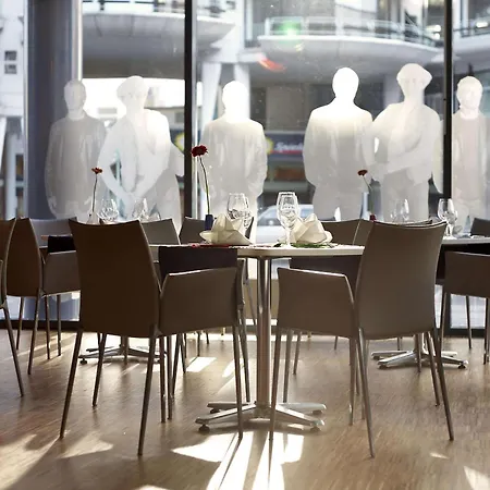 Park Plaza Berlin-3