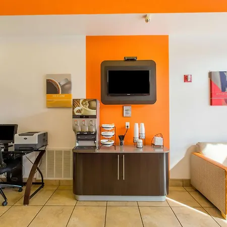 Motel 6-Baraboo, Wi - Lake Delton-Wisconsin Dells-2