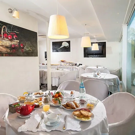 Hotel Mediterraneo-2