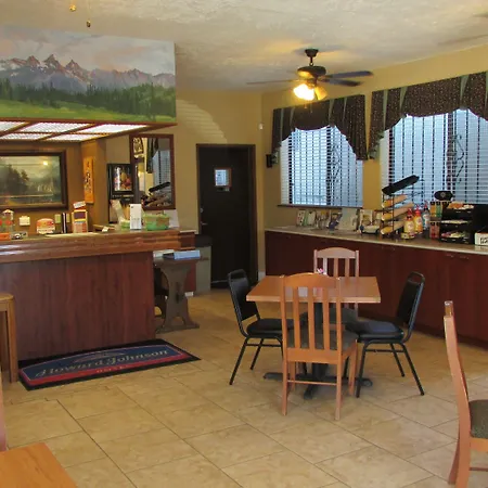 Howard Johnson By Wyndham Leavenworth-3