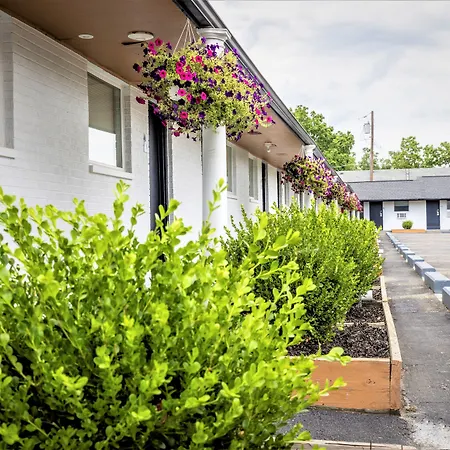 Butler Inn-2