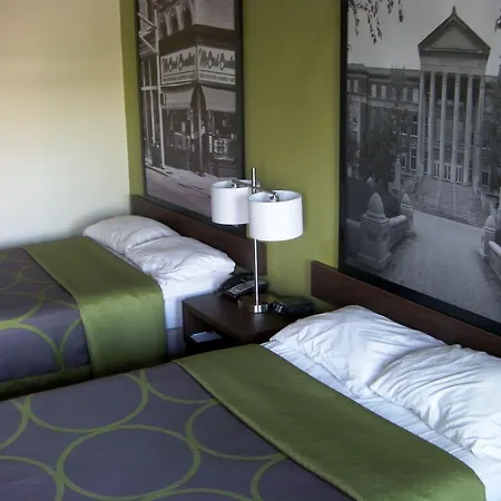 Super 8 By Wyndham Lafayette-3