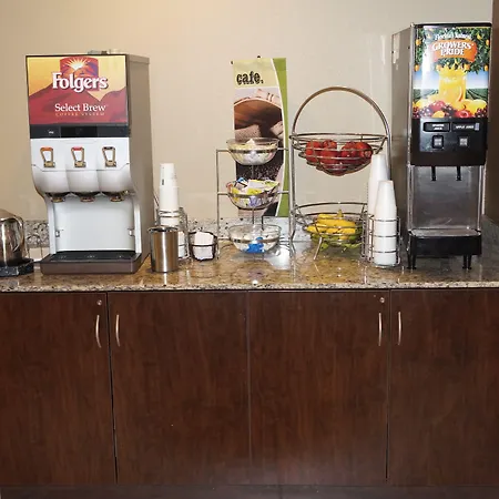 Microtel Inn & Suites By Wyndham Cambridge-2