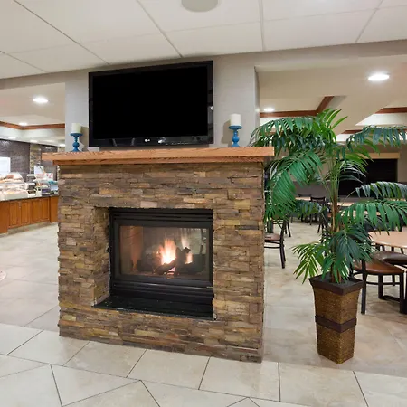 Holiday Inn Express & Suites Aberdeen By Ihg-2