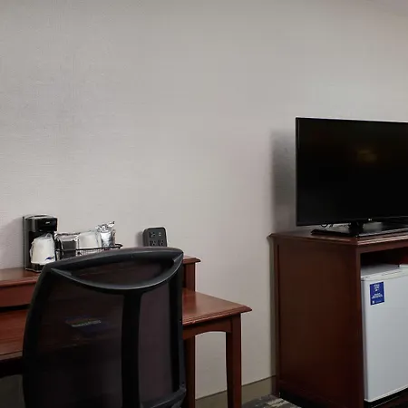 Hampton Inn Helena-2