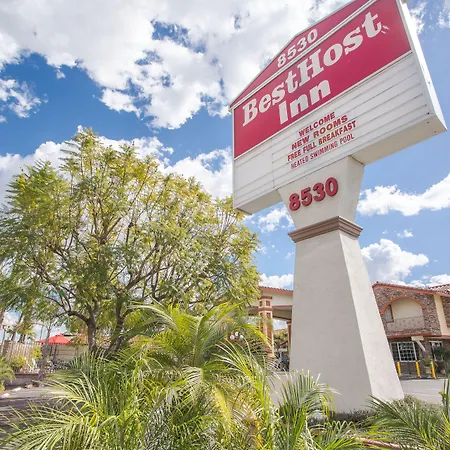 Best Inn & Suites-2