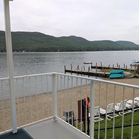 Lakefront Terrace Resort-3
