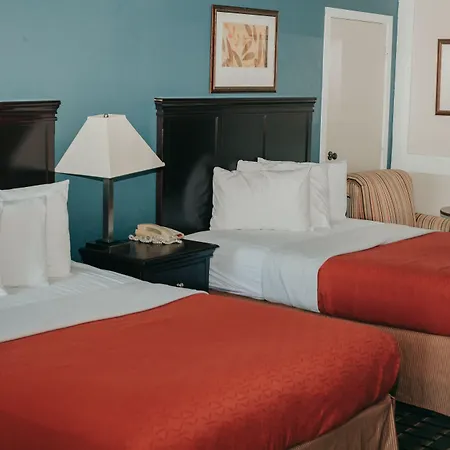 Victorian Inn & Suites-3